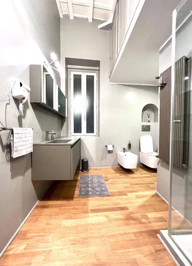 Apartmán * Esclusivo & Moderno Roma Centro Campo De Fiori * Exteriér fotografie